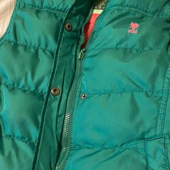 Polo Green Puffer Vest - Picture 4 of 5